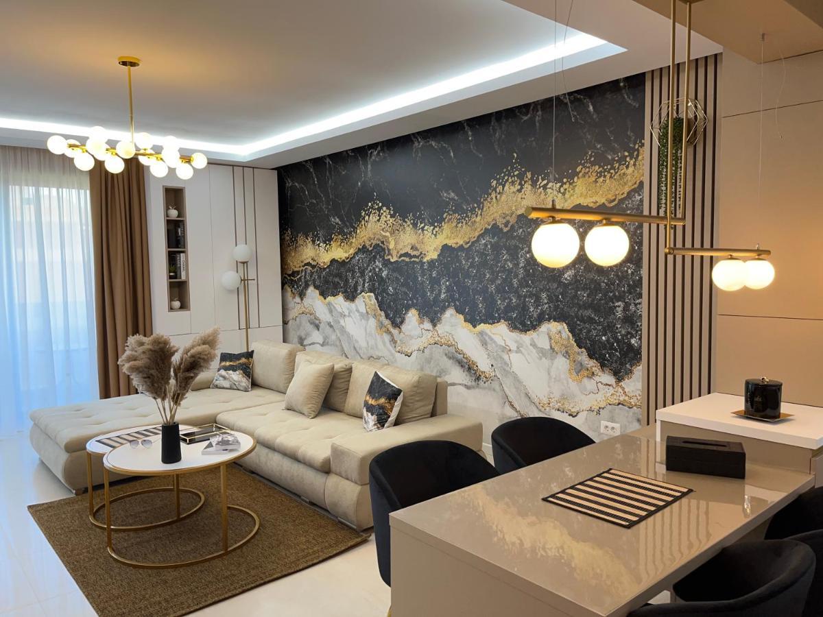 Sas 2 Luxury Apartments 마마이아 외부 사진