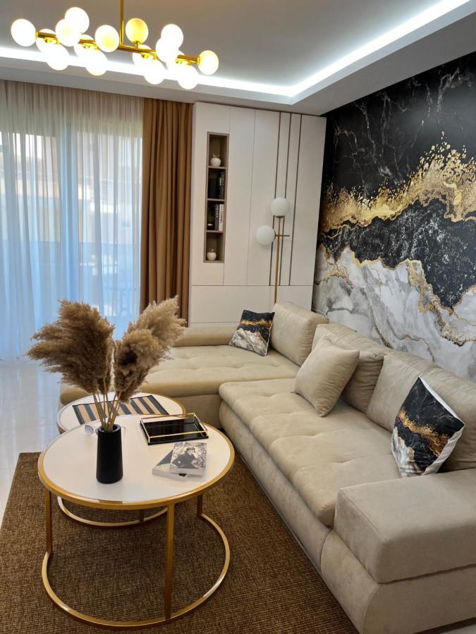 Sas 2 Luxury Apartments 마마이아 외부 사진