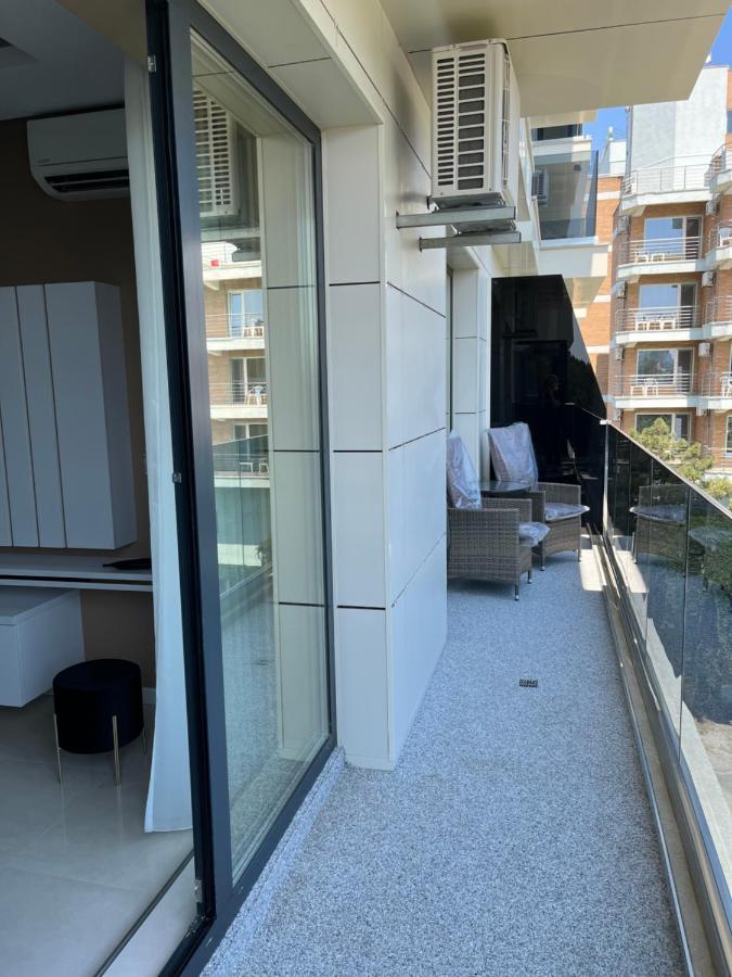 Sas 2 Luxury Apartments 마마이아 외부 사진