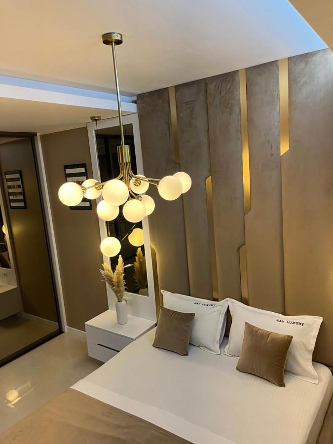 Sas 2 Luxury Apartments 마마이아 외부 사진