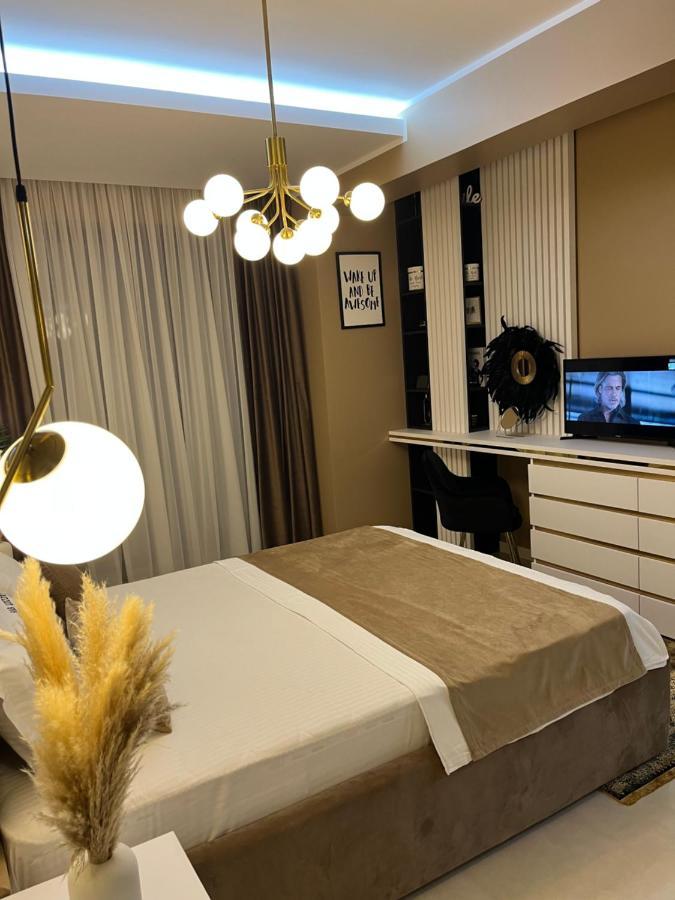 Sas 2 Luxury Apartments 마마이아 외부 사진